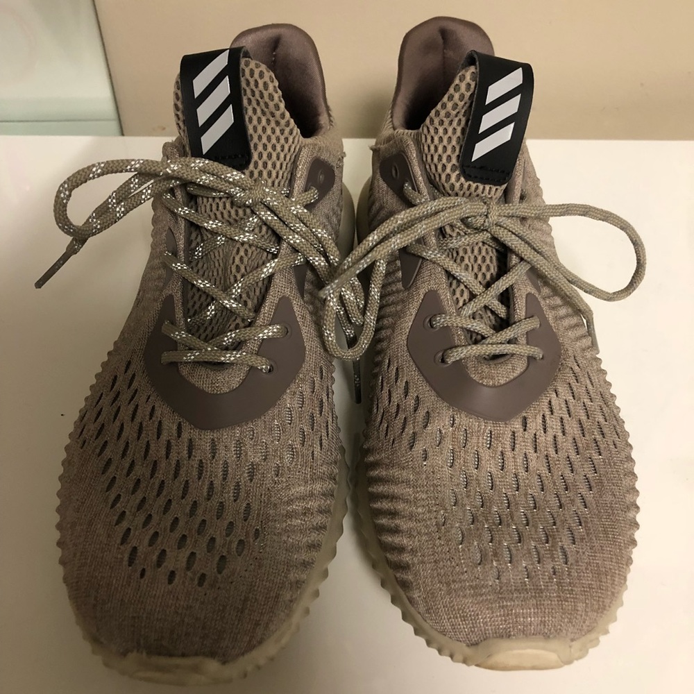 Adidas AlphaBounce Sneakers!